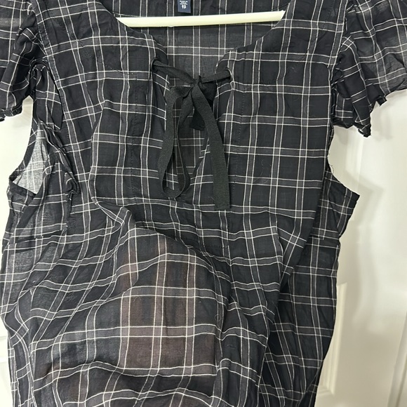 Gap XS Flutter Sleeve Black and White Checkered Blouse - Picture 10 of 12